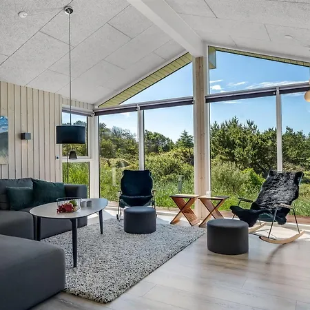 Danila - 600m From The Sea By Interhome